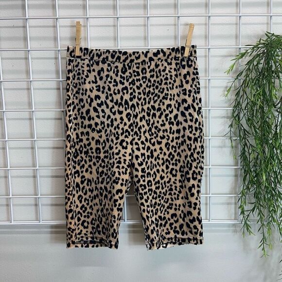 Forever 21 Legging Shorts 🩳 Cheetah 🐆 Leggings - Picture 1 of 4